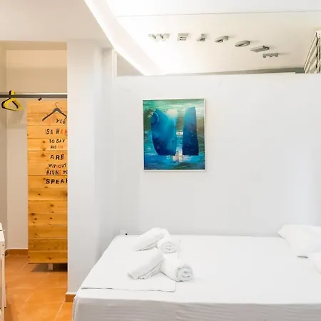 Modern For 2 Ppl In * Thessaloníki